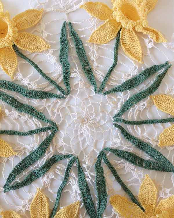 Daffodil Table Topper Crochet Pattern