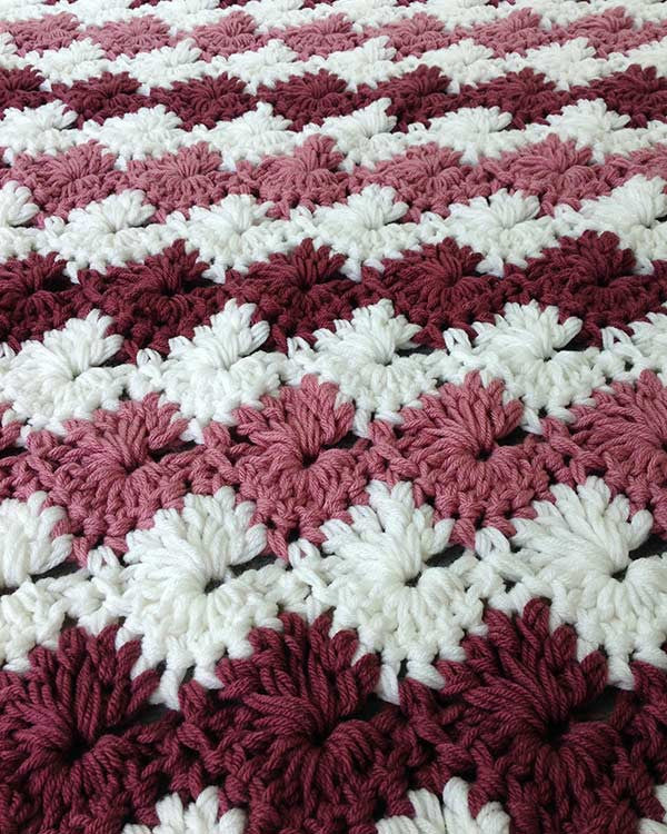 Bizzy Crochet: Catherine's Wheel Afghan