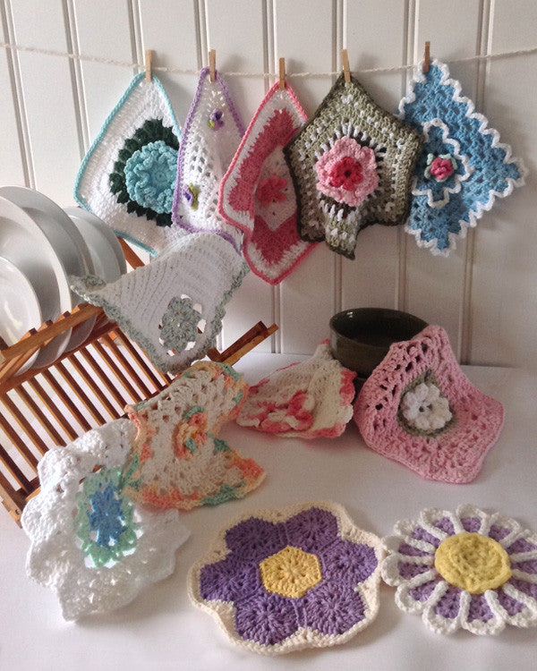 http://www.maggiescrochet.com/cdn/shop/products/crochet-dishcloth-maggie-flower-dishcloth-set-optw_1200x1200.jpg?v=1527693574