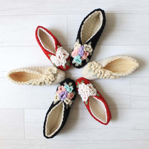 Vintage Floral Slippers Crochet Pattern - Maggie's Crochet