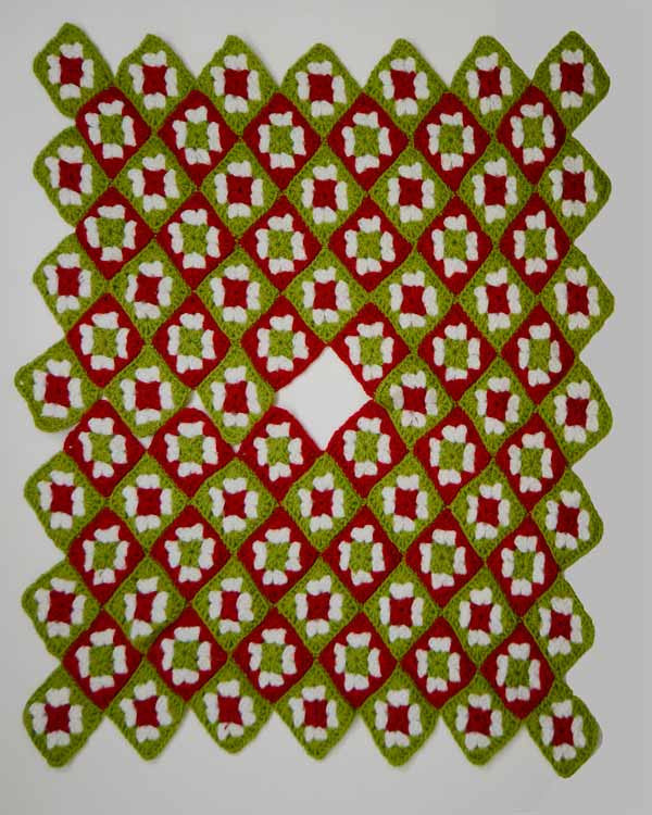 Granny Christmas Set Crochet Pattern - Maggie's Crochet