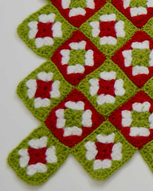 Granny Christmas Set Crochet Pattern - Maggie's Crochet