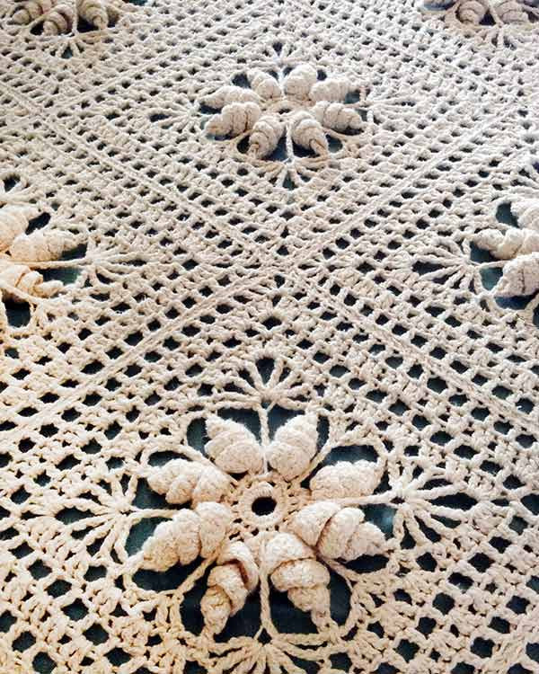 Curlicue Coverlet Crochet Pattern - Maggie's Crochet