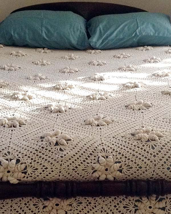 Curlicue Coverlet Crochet Pattern - Maggie's Crochet