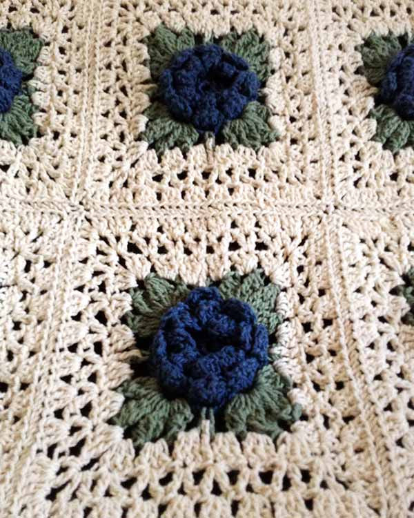 Country Rose Afghan Crochet Pattern - Maggie's Crochet