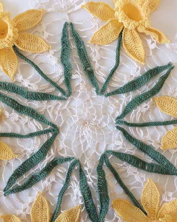 Daffodil Table Topper Crochet Pattern - Maggie's Crochet