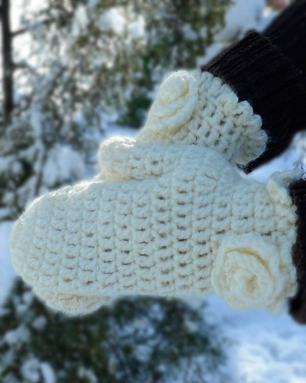 Beginner Hat and Mitten Set Crochet Pattern - Maggie's Crochet