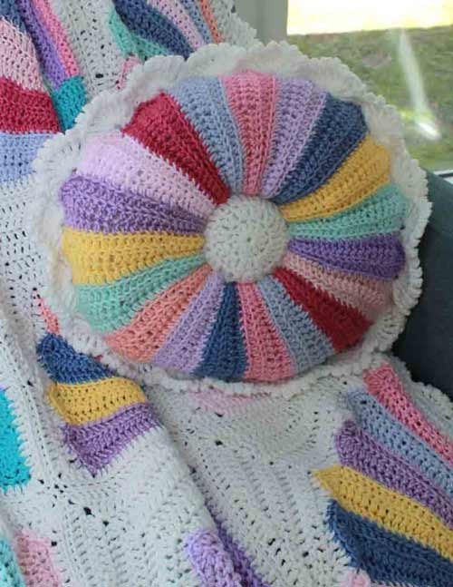 Scrap Fan Afghan and Pillow Crochet Pattern - Maggie's Crochet