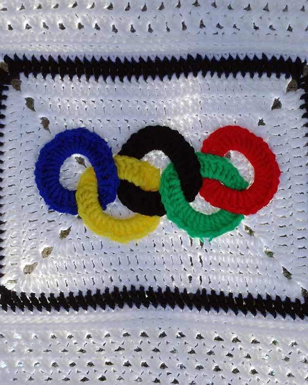 Olympic Rings Afghan and Pillow Crochet Pattern - Maggie's Crochet