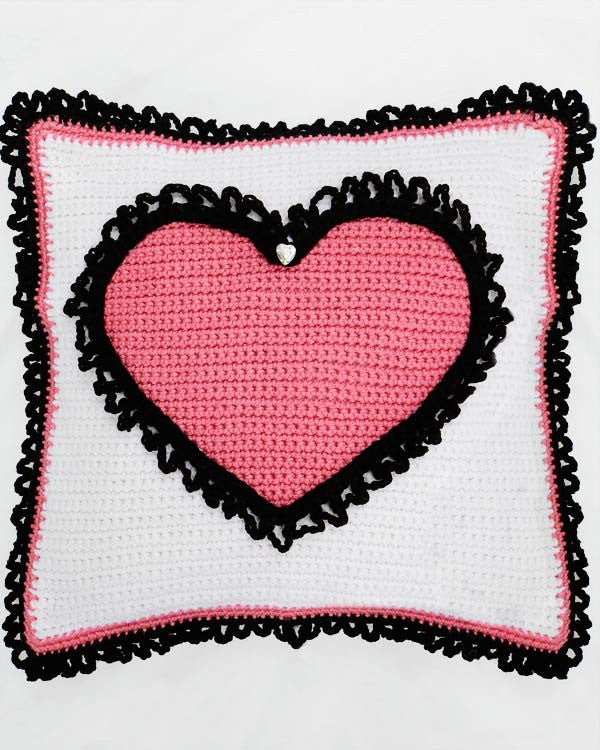 Poodles and Hearts Afghan and Pillows Crochet Pattern - Maggie's Crochet