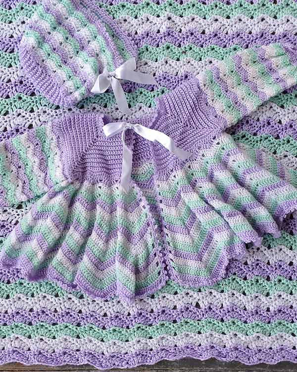 Crocheted Layette 3-piece set - Hat, Booties and Blanket - on sale Mint Green - Newborn