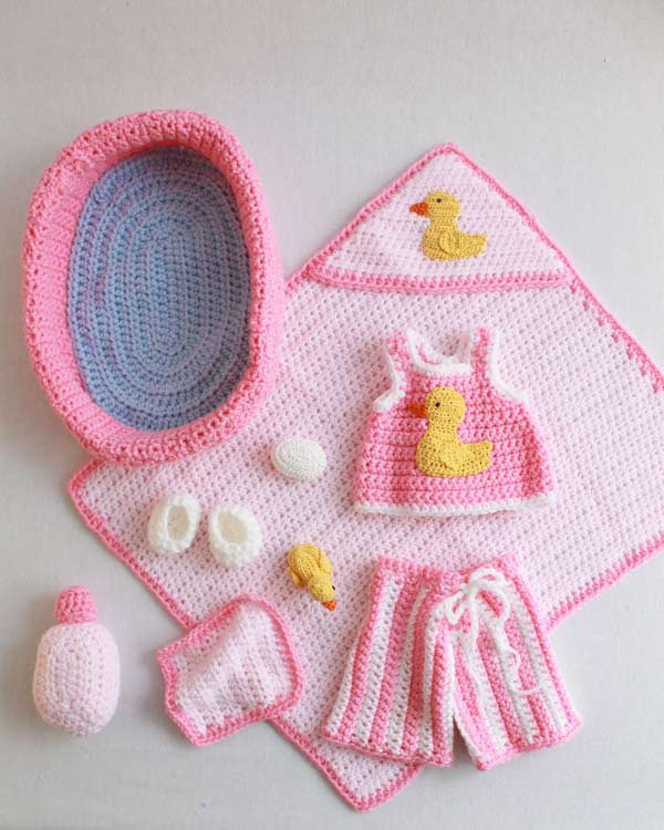 Doll Bath Set Crochet Pattern - Maggie's Crochet