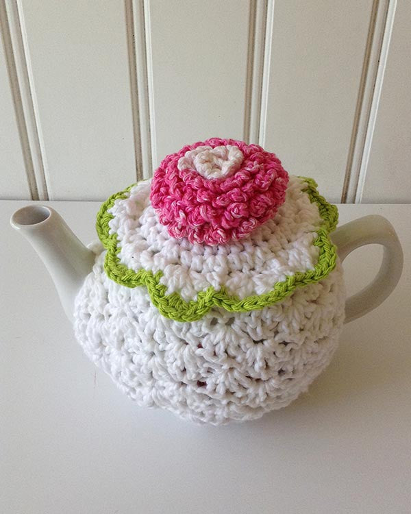 Carnation Kitchen Set Crochet Pattern - Maggie's Crochet