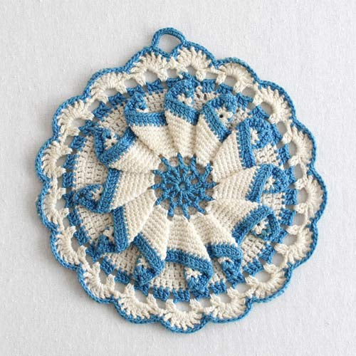 Vintage Blues Potholder Crochet Pattern - Maggie's Crochet