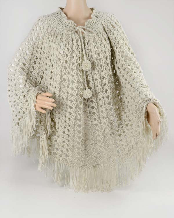 Vintage Lacy Shells Poncho Crochet Pattern - Maggie's Crochet