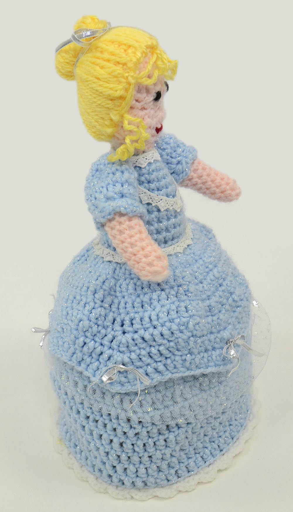 Cinderella Flip Doll Crochet Pattern - Maggie's Crochet