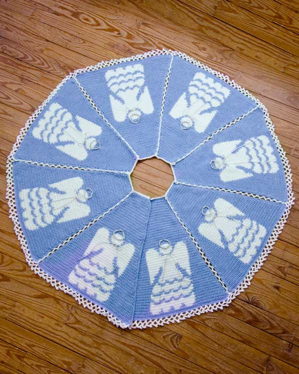 Heaven Sent Tree Skirt Crochet Pattern - Maggie's Crochet