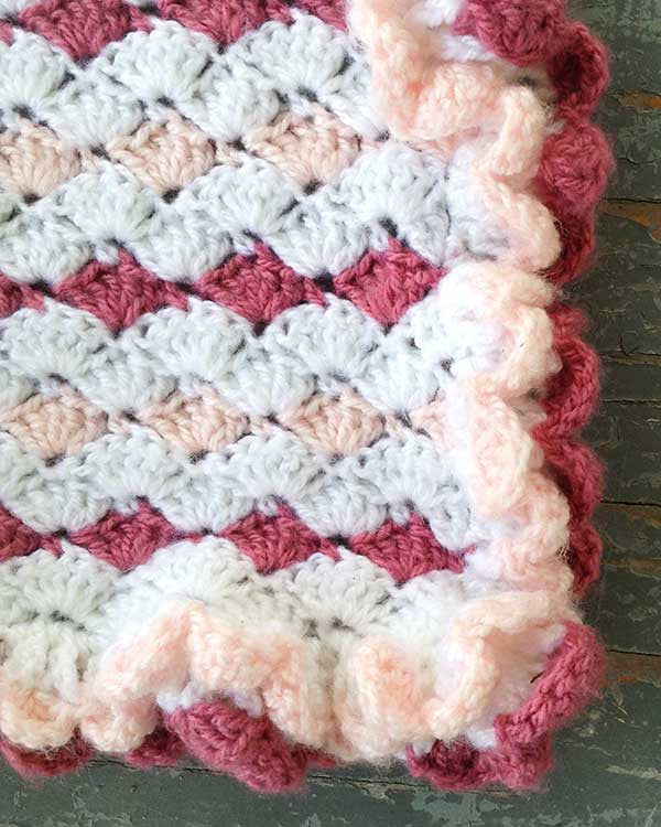 Ruffled Shell Afghan & Pillow Set Crochet Pattern - Maggie's Crochet