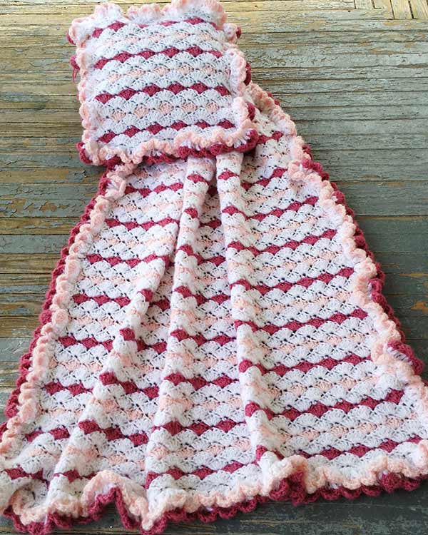 Ruffled Shell Afghan & Pillow Set Crochet Pattern - Maggie's Crochet