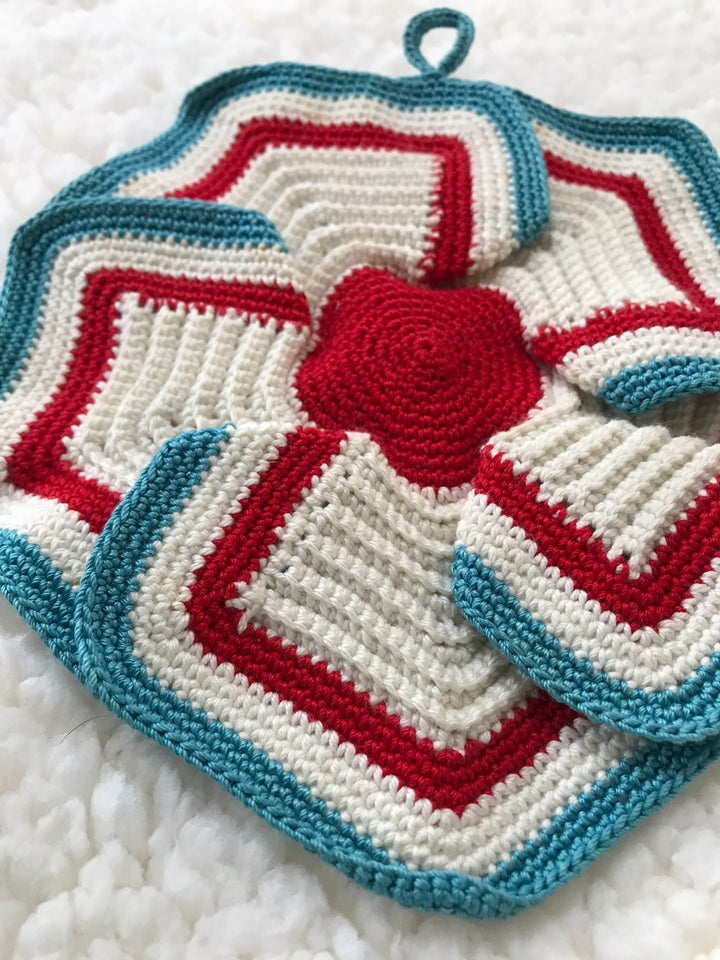 Crochet Pattern Five Petal Pinwheel Potholder - Maggie's Crochet