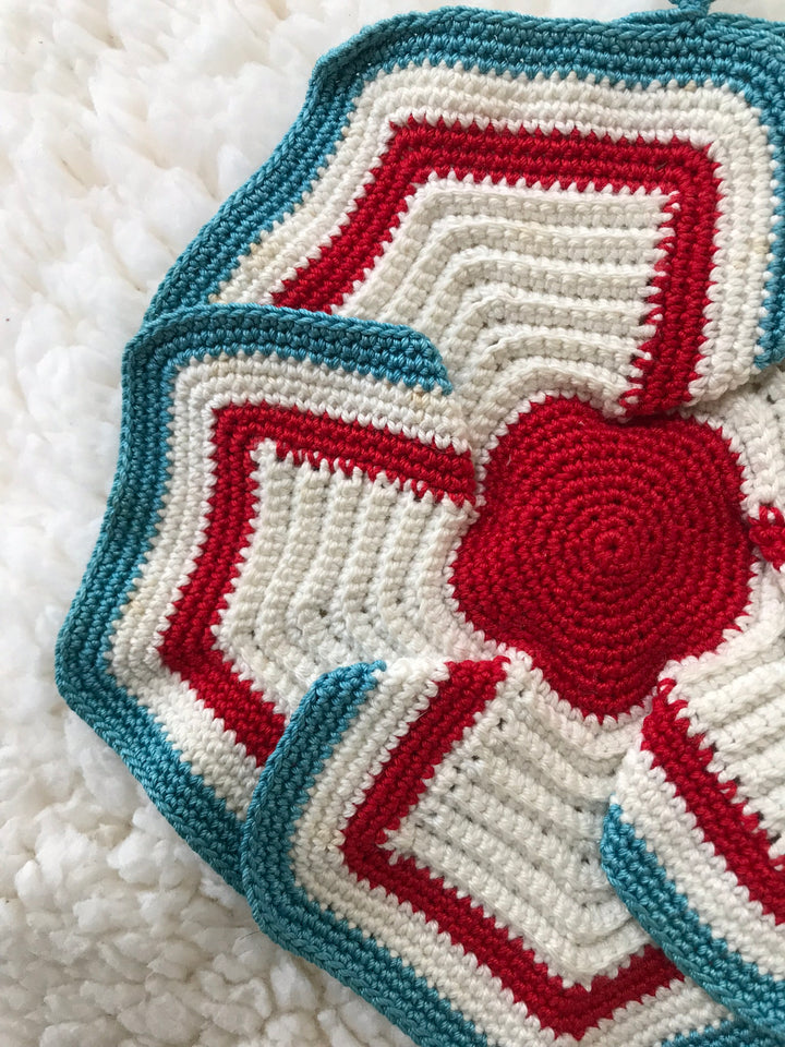 Crochet Pattern Five Petal Pinwheel Potholder - Maggie's Crochet