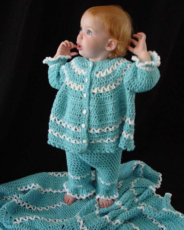 Blueberry Baby Layette Crochet Pattern - Maggie's Crochet