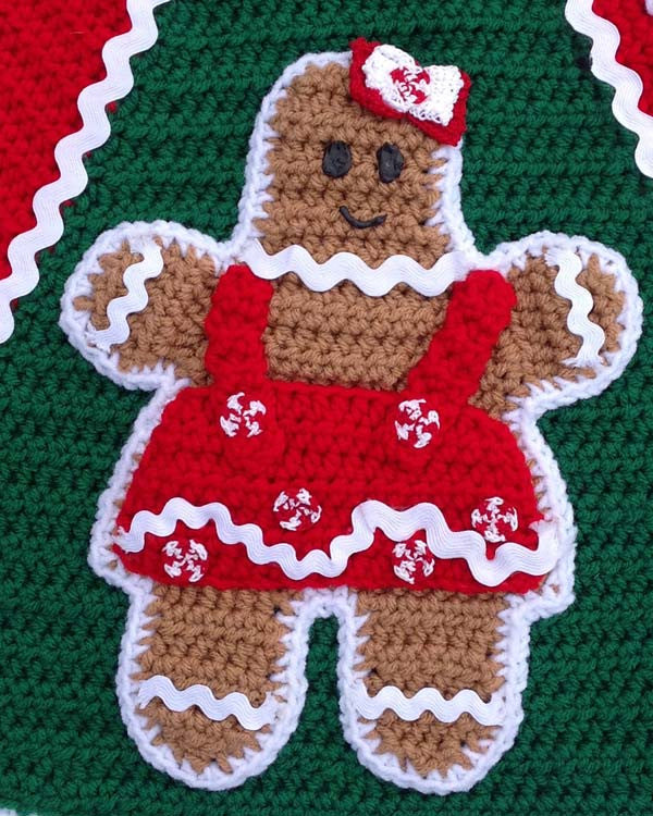 Gingerbread Tree Skirt Crochet Pattern - Maggie's Crochet