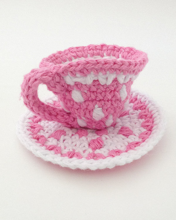 Polka Dot Tea Set With Picnic Basket Crochet Pattern - Maggie's Crochet