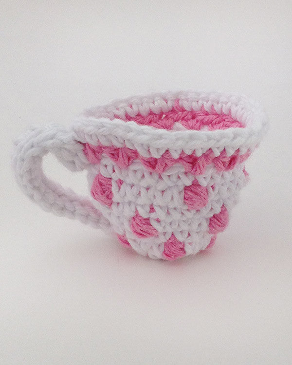 Polka Dot Tea Set With Picnic Basket Crochet Pattern - Maggie's Crochet